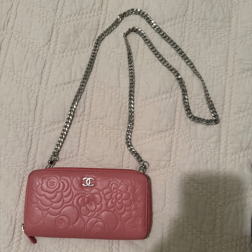 Chanel Caviar Camellia Embossed Leather Wallet Crossbody - Lambskin Pink Floral
